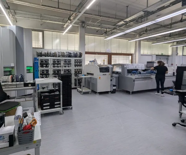 New Electronics Assembly at Hoffmann + Krippner